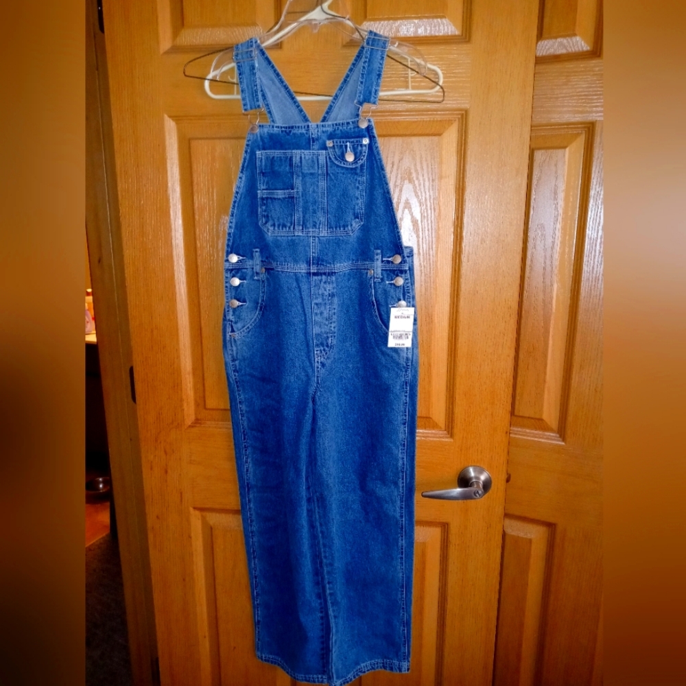 Arizona Juniors Bib overalls Size Medium New w/tags